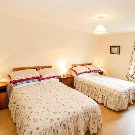 Semesterbostad At The Crossroads *